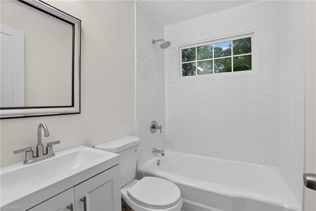 520 Ashburn Street High Point, NC 27260 - Photo 29 of 39 Gallery Image 29