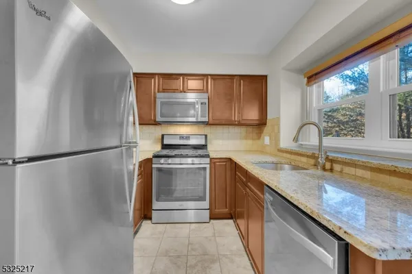 $2,600 | 32 Wood Duck Court, Hackettstown, NJ 07840