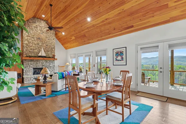 $650,000 | 100 Deacons Way, Franklin, NC 28734