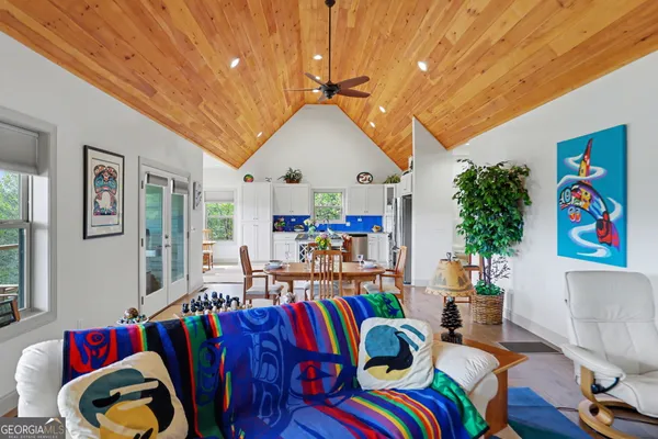 $650,000 | 100 Deacons Way, Franklin, NC 28734