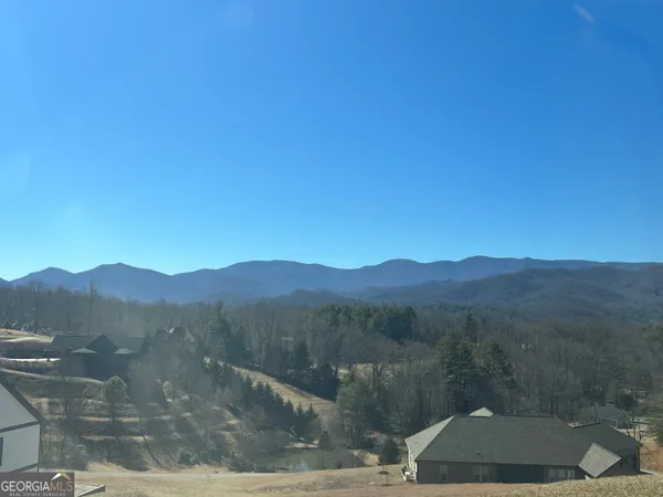 $650,000 | 100 Deacons Way, Franklin, NC 28734