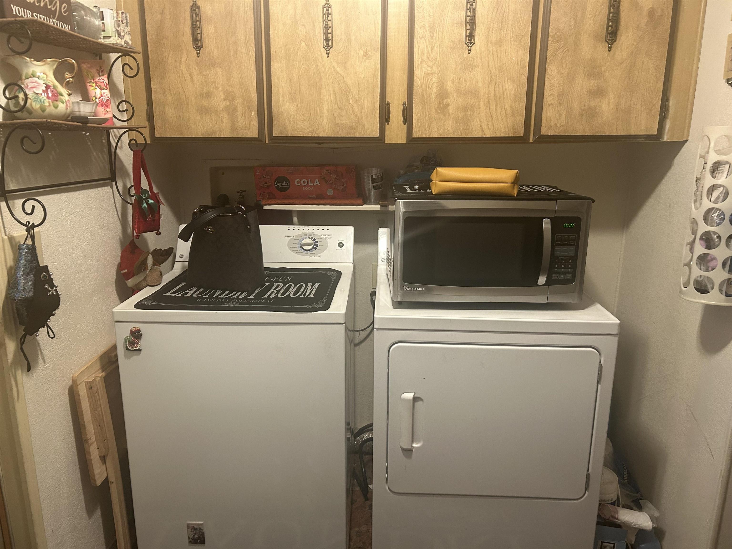 3901 Lake Road, Unit 68 West Sacramento, CA 95691 - Photo 14 of 15 a utility room with dryer and washer