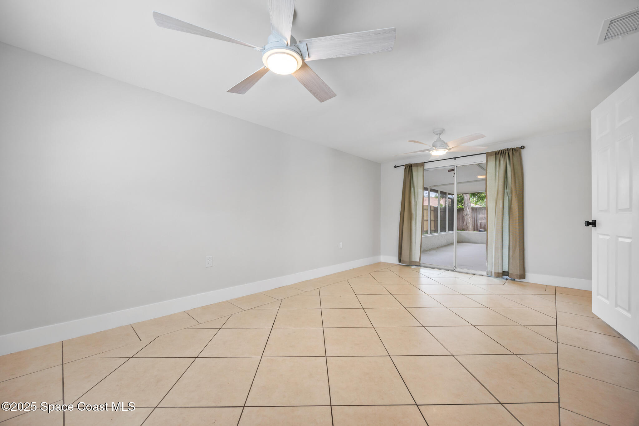 287 Edward Road Melbourne, FL 32904 - Photo 9 of 22