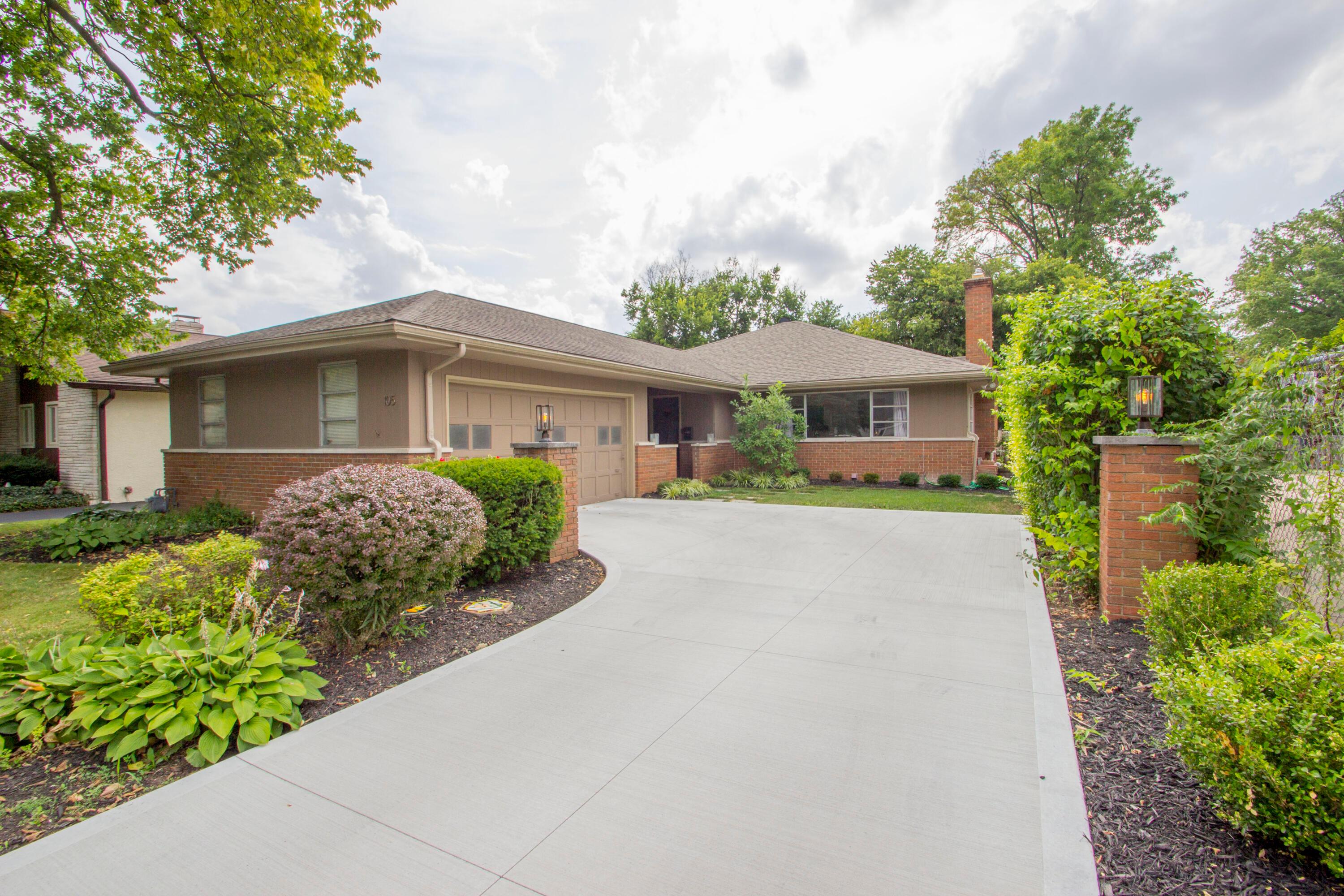 105 South Gould Road Bexley, OH 43209 - Photo 1 of 33