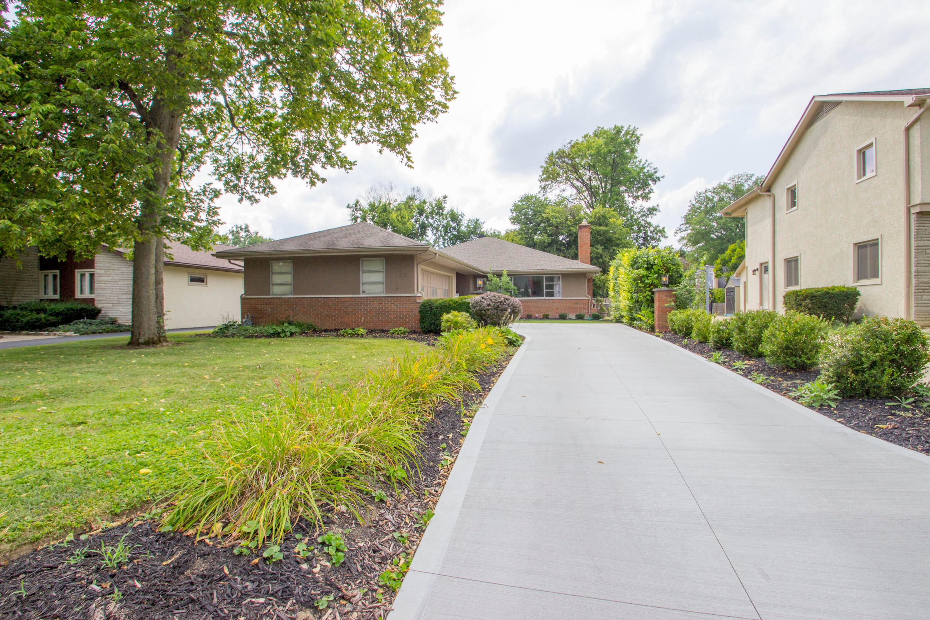 105 South Gould Road Bexley, OH 43209 - Photo 2 of 33