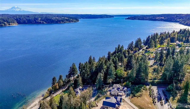 $299,999 | 14295 Olalla Crest Lane Southeast, Unit M, Olalla, WA 98359