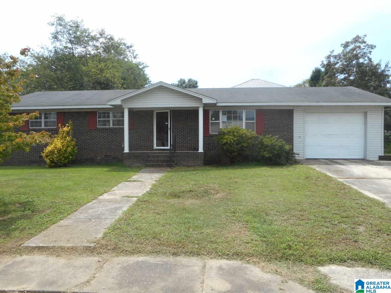 301 2nd Street South Oneonta, AL 35121 - Photo 1 of 21