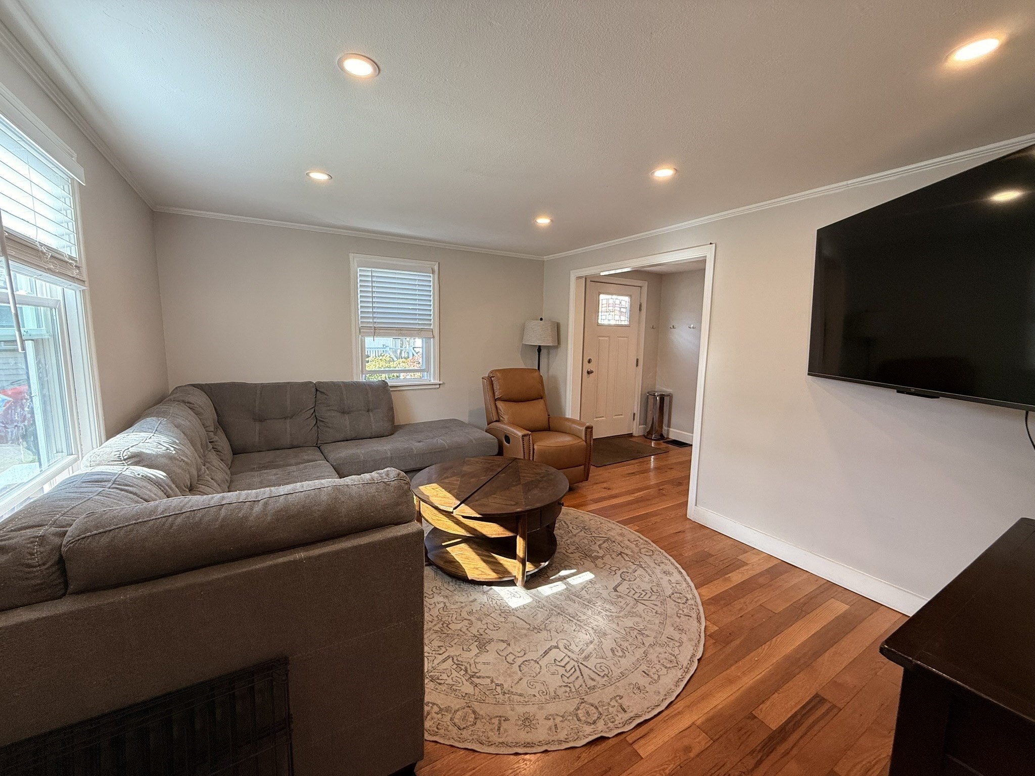 26-28 Hamilton Road, Unit 26 Wakefield, MA 01880 - Photo 7 of 20 Gallery Image 7