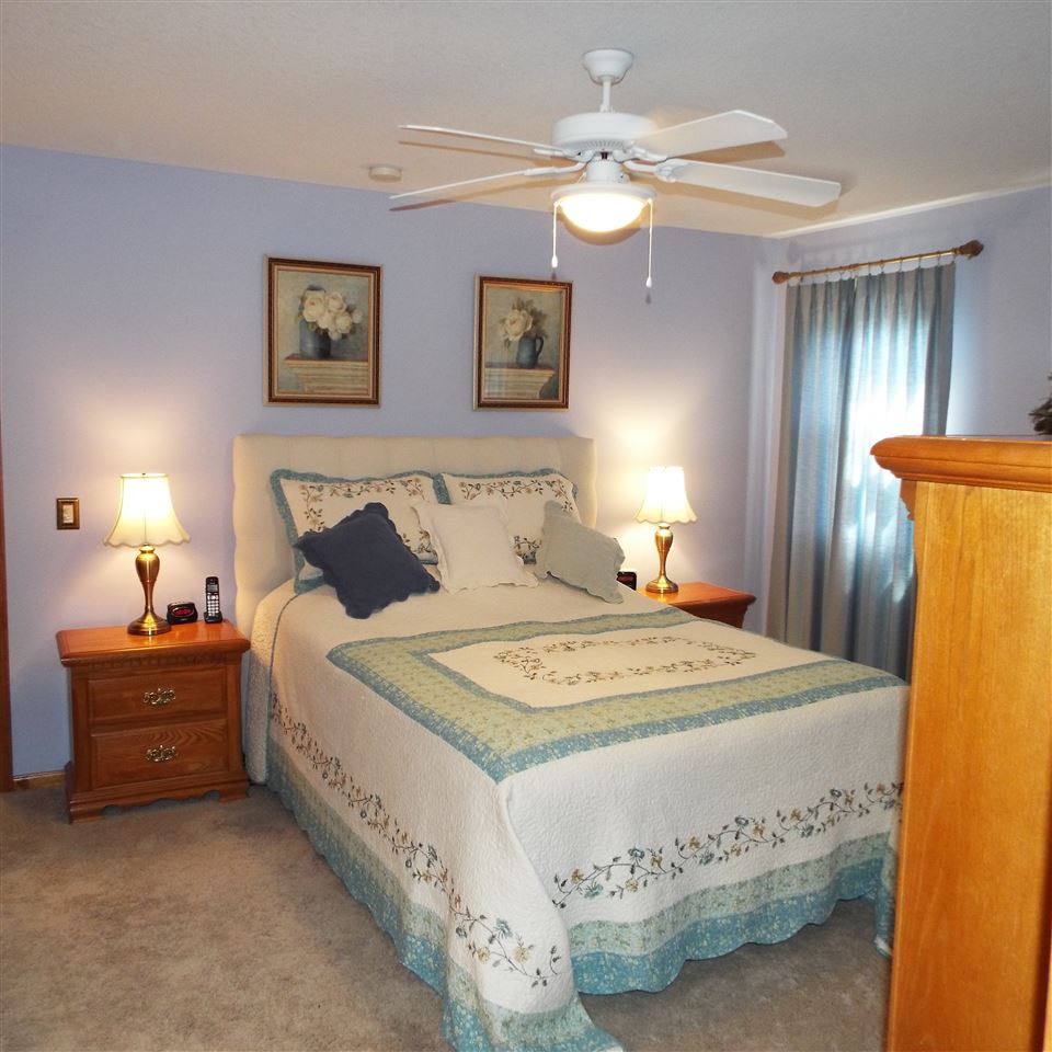 9009 Pretty Ridge Court Fort Wayne, IN 46825 - Photo 17 of 36