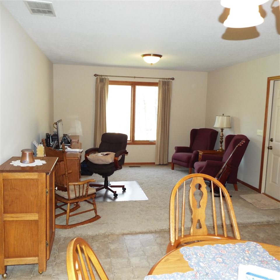 9009 Pretty Ridge Court Fort Wayne, IN 46825 - Photo 20 of 36