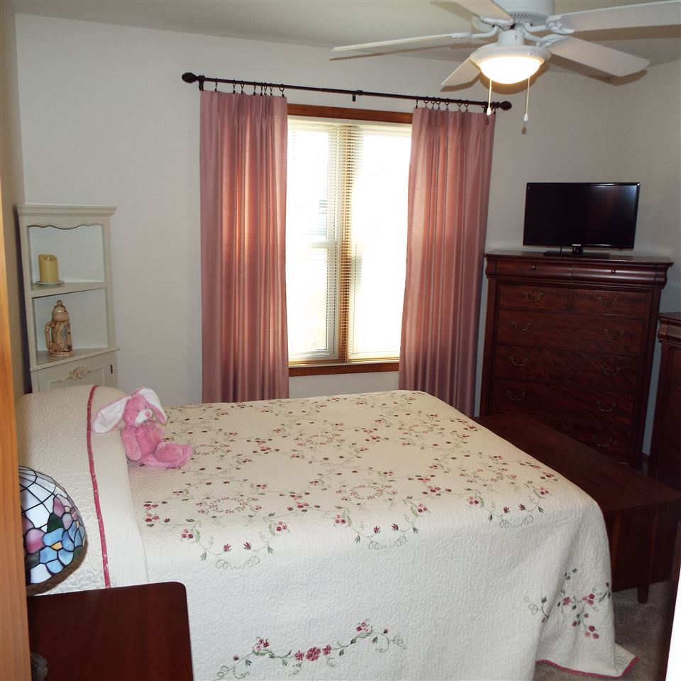 9009 Pretty Ridge Court Fort Wayne, IN 46825 - Photo 25 of 36