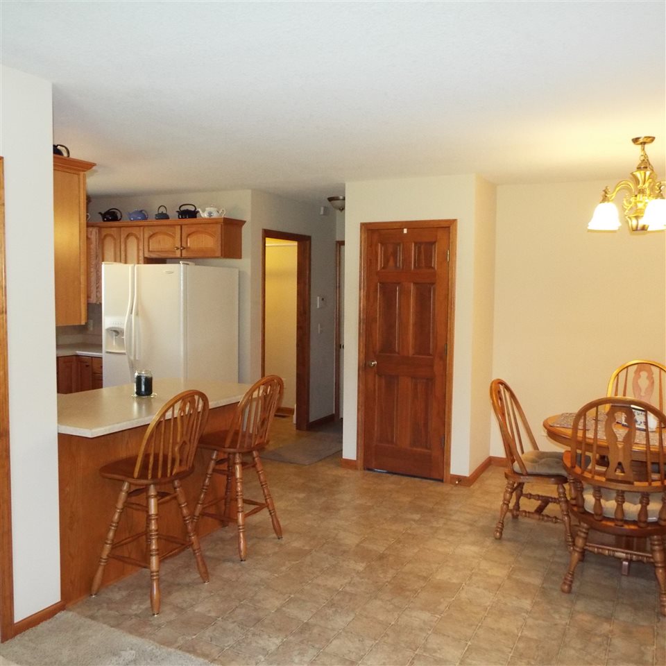 9009 Pretty Ridge Court Fort Wayne, IN 46825 - Photo 32 of 36