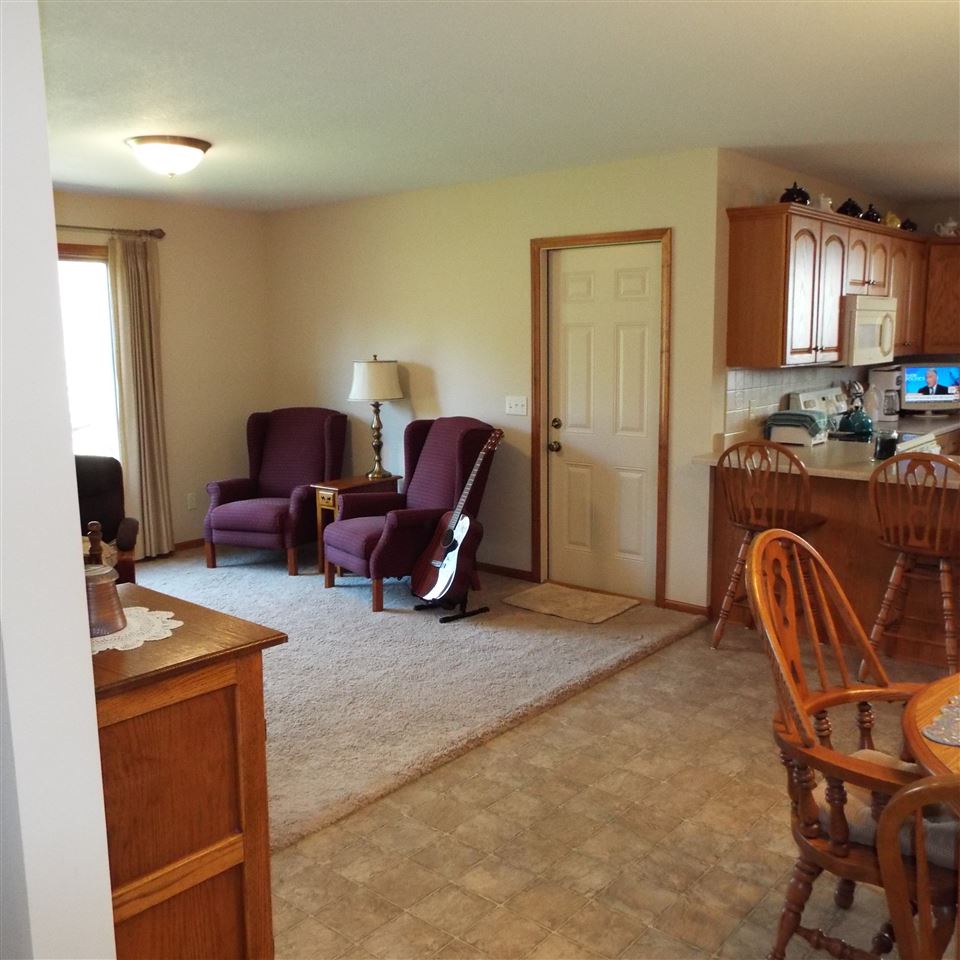 9009 Pretty Ridge Court Fort Wayne, IN 46825 - Photo 33 of 36