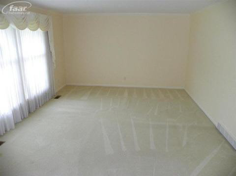 6424 Kings Pointe Road Grand Blanc, MI 48439 - Photo 2 of 15 20208821-1.JPG