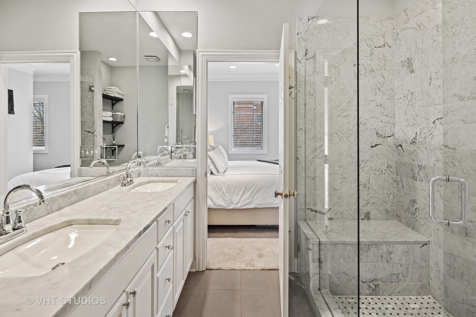 1350 West Byron Street, Unit 2 Chicago, IL 60613 - Photo 11 of 17