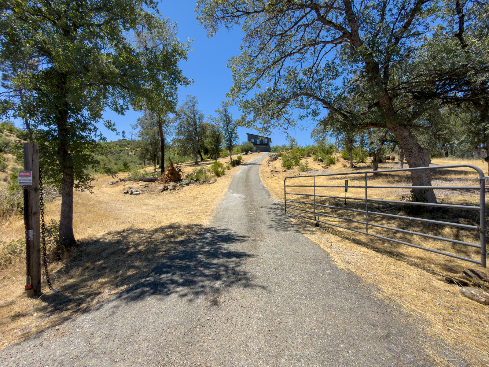 9854 Record Range Road Redding, CA 96001 - Photo 3 of 16 FRangeRoad-1