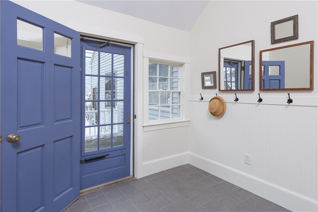 115 Pepperrell Road Kittery Point, ME 03905 - Photo 8 of 29 Photo