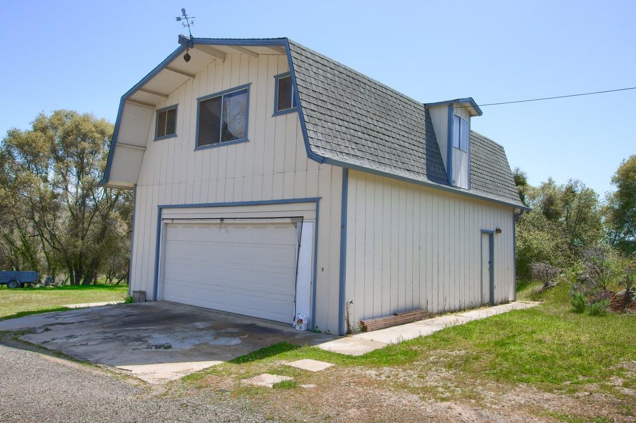 3939 Snow Creek Road Mariposa, CA 95338 - Photo 3 of 66 Gallery Image 3
