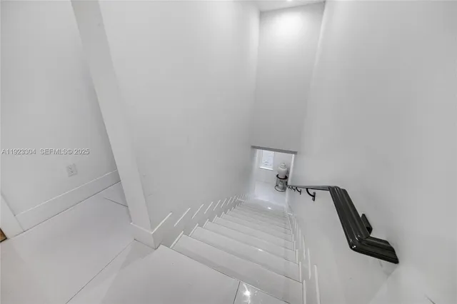 $6,900,000 | 12401 Southwest 45th Street, Miami, FL 33175