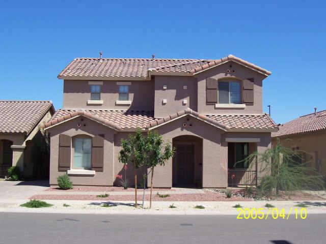 4562 East Del Rio Street Gilbert, AZ 85295 - Photo 1 of 6 Primary Photo