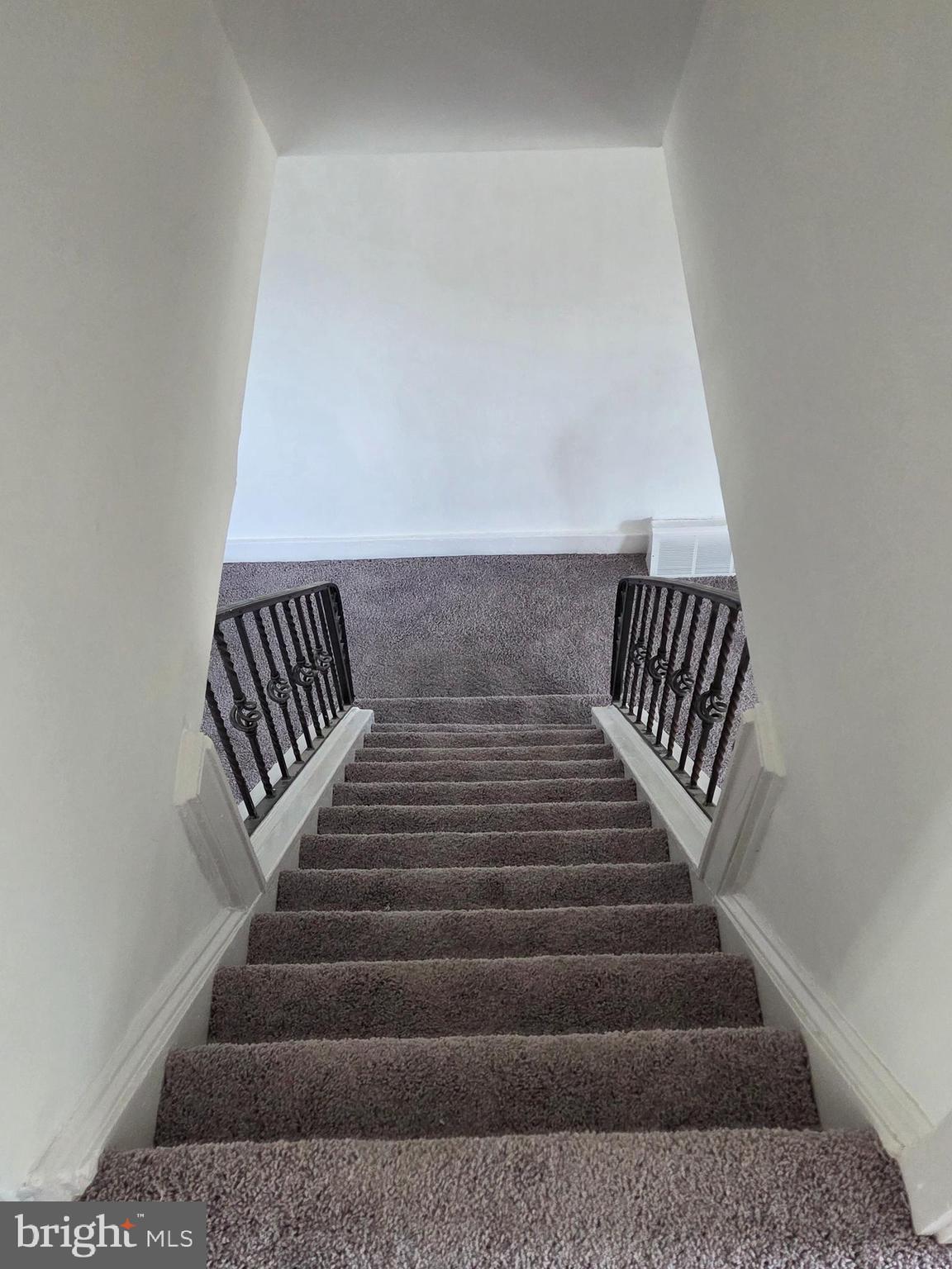 6736 Vandike Street Philadelphia, PA 19135 - Photo 9 of 18 a view of entryway