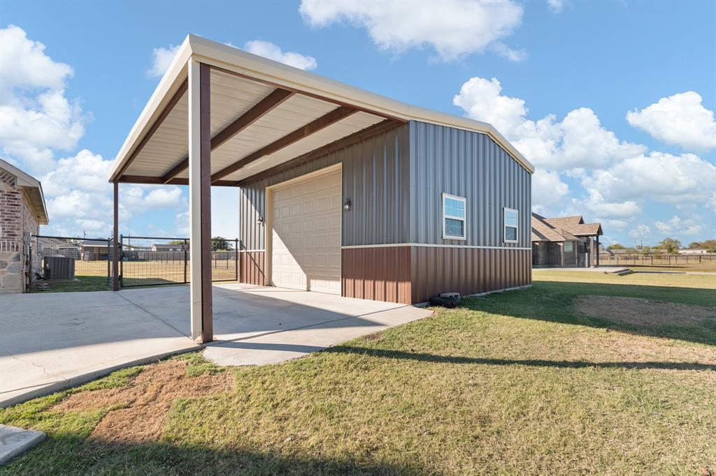 6033 Berry Ridge Lane Joshua, TX 76058 - Photo 33 of 39