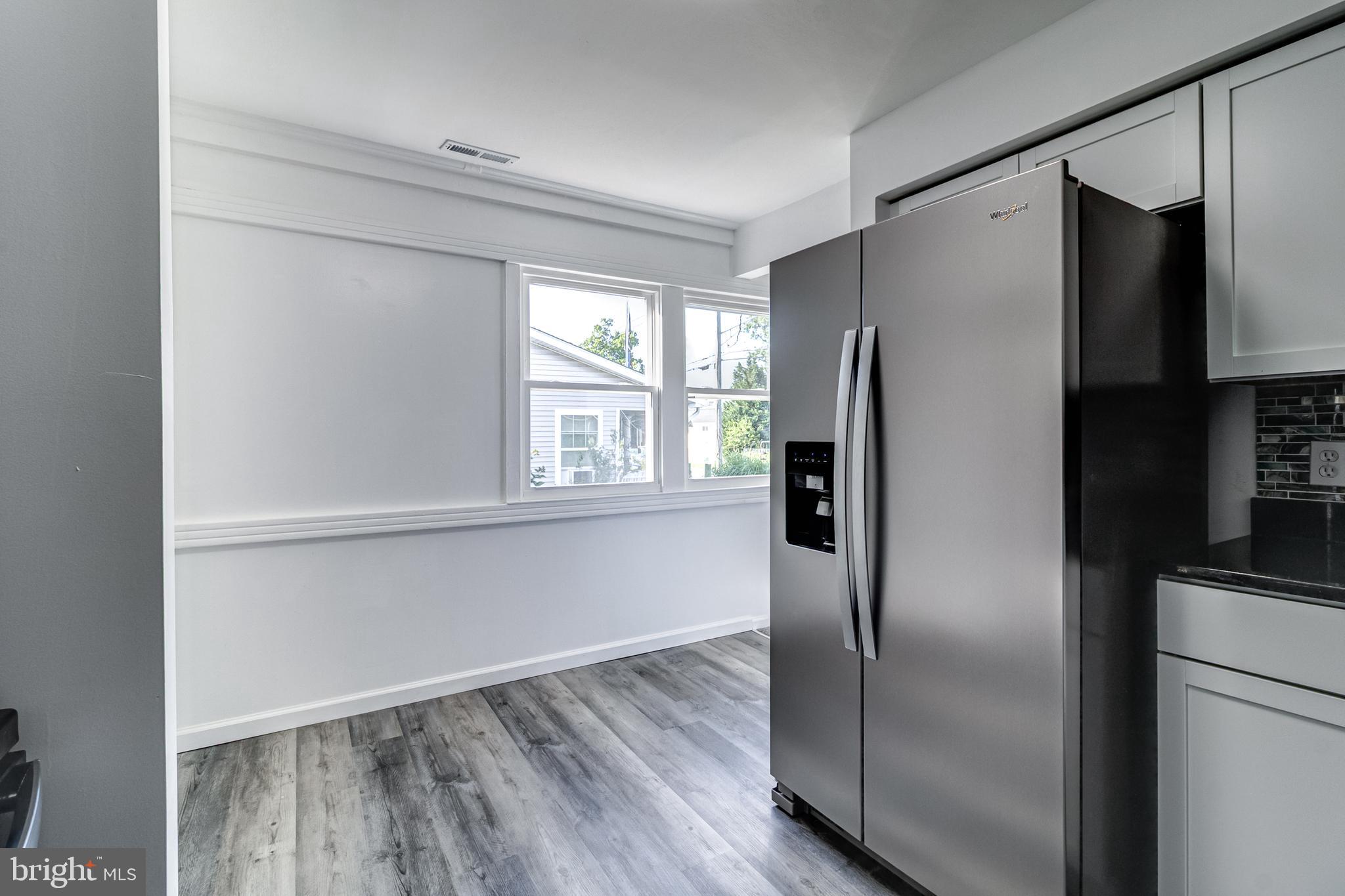 1318 Wilson Point Road Baltimore, MD 21220 - Photo 6 of 26 Kitchen