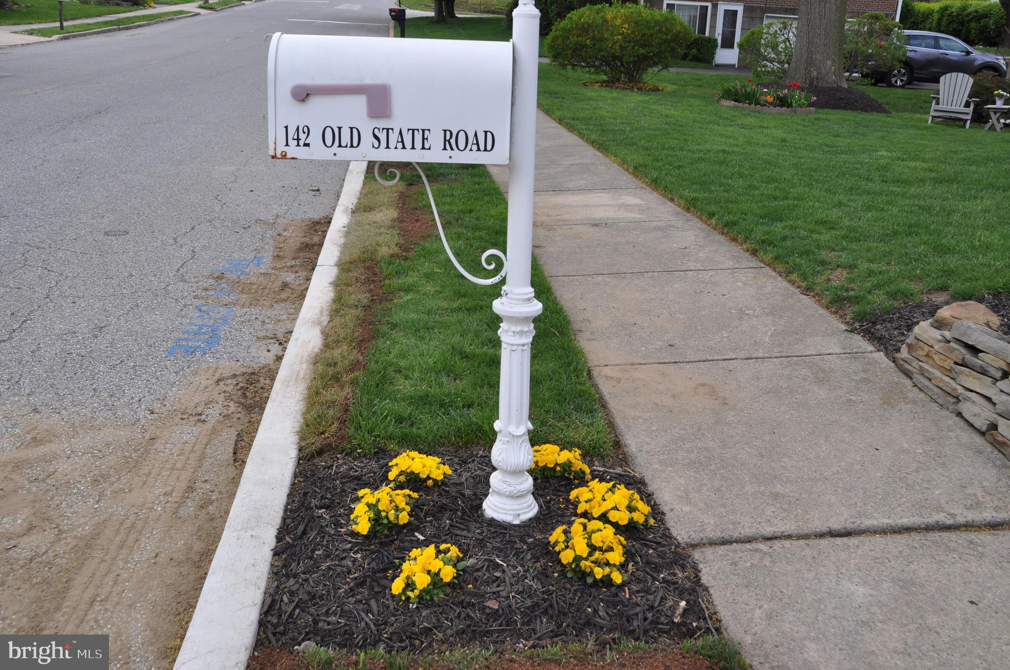 142 Old State Road Springfield, PA 19064 - Photo 3 of 50