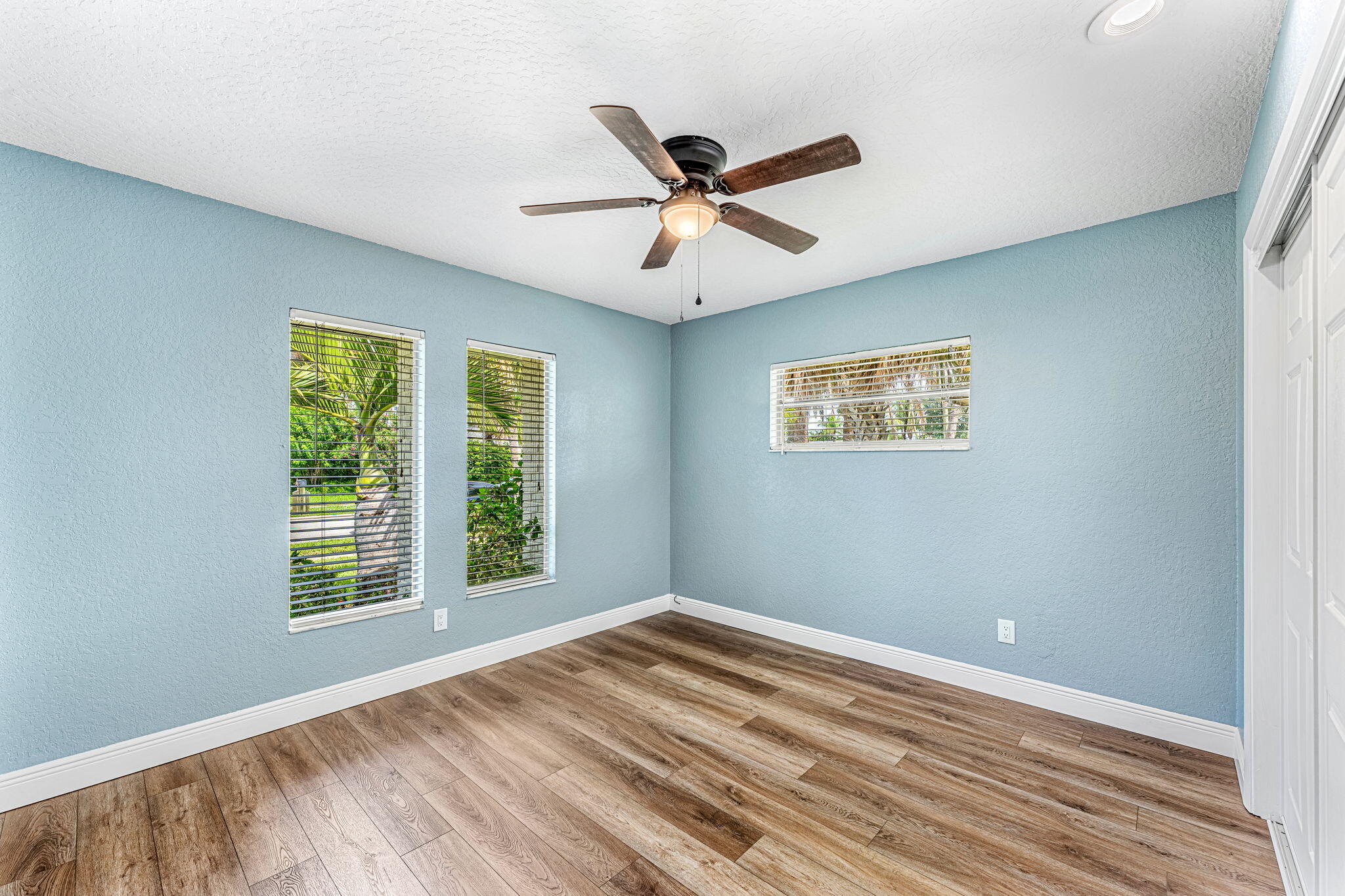 605 Bimini Road Satellite Beach, FL 32937 - Photo 33 of 55 Guest room 1