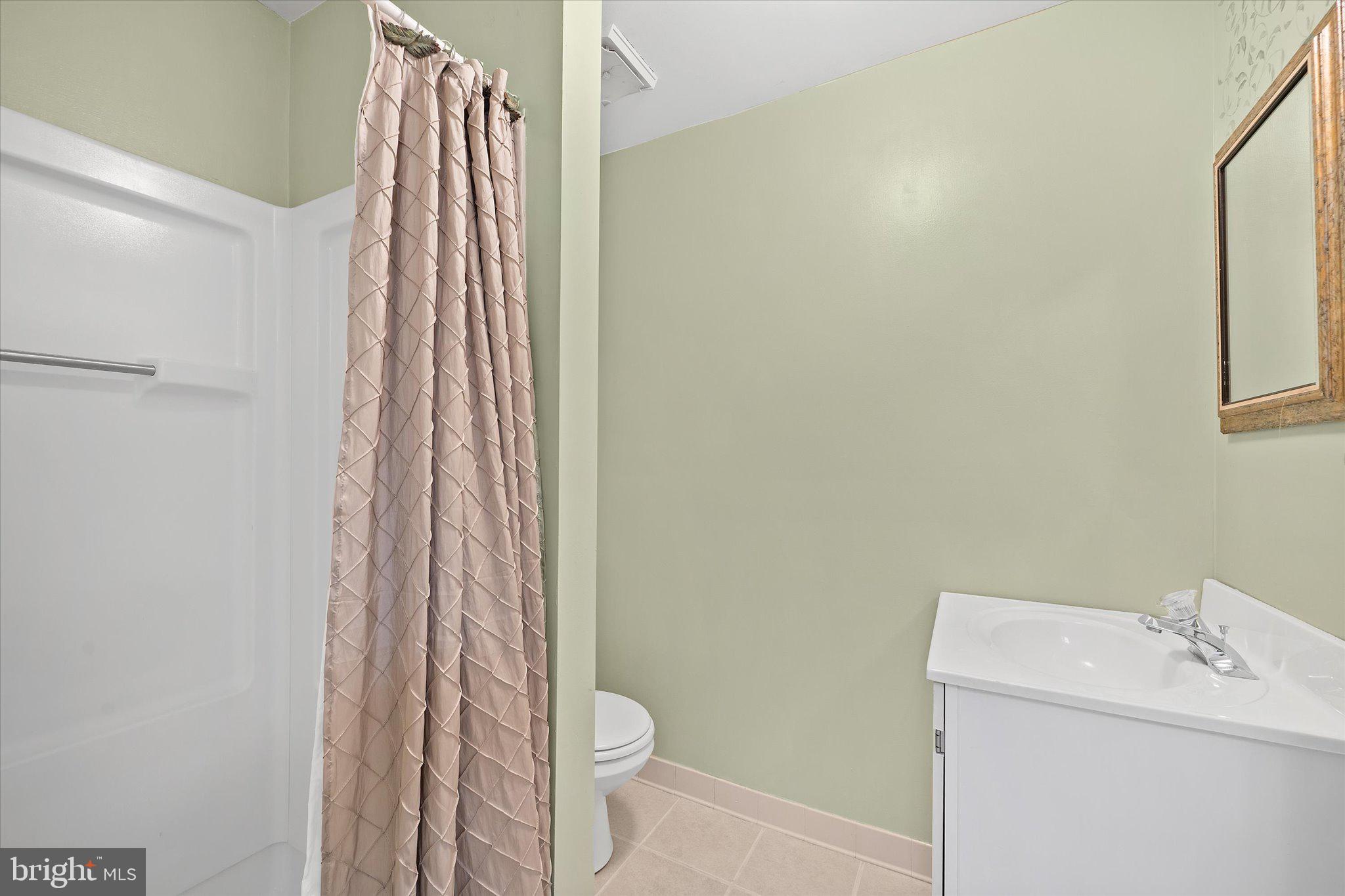 15104 Winstead Lane Silver Spring, MD 20905 - Photo 42 of 56 Gallery Image 42