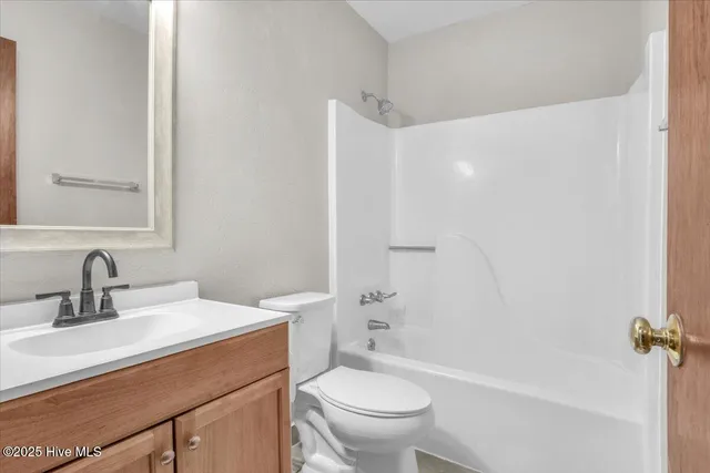 $1,200 | 1034 Spring Villa Drive, Jacksonville, NC 28540