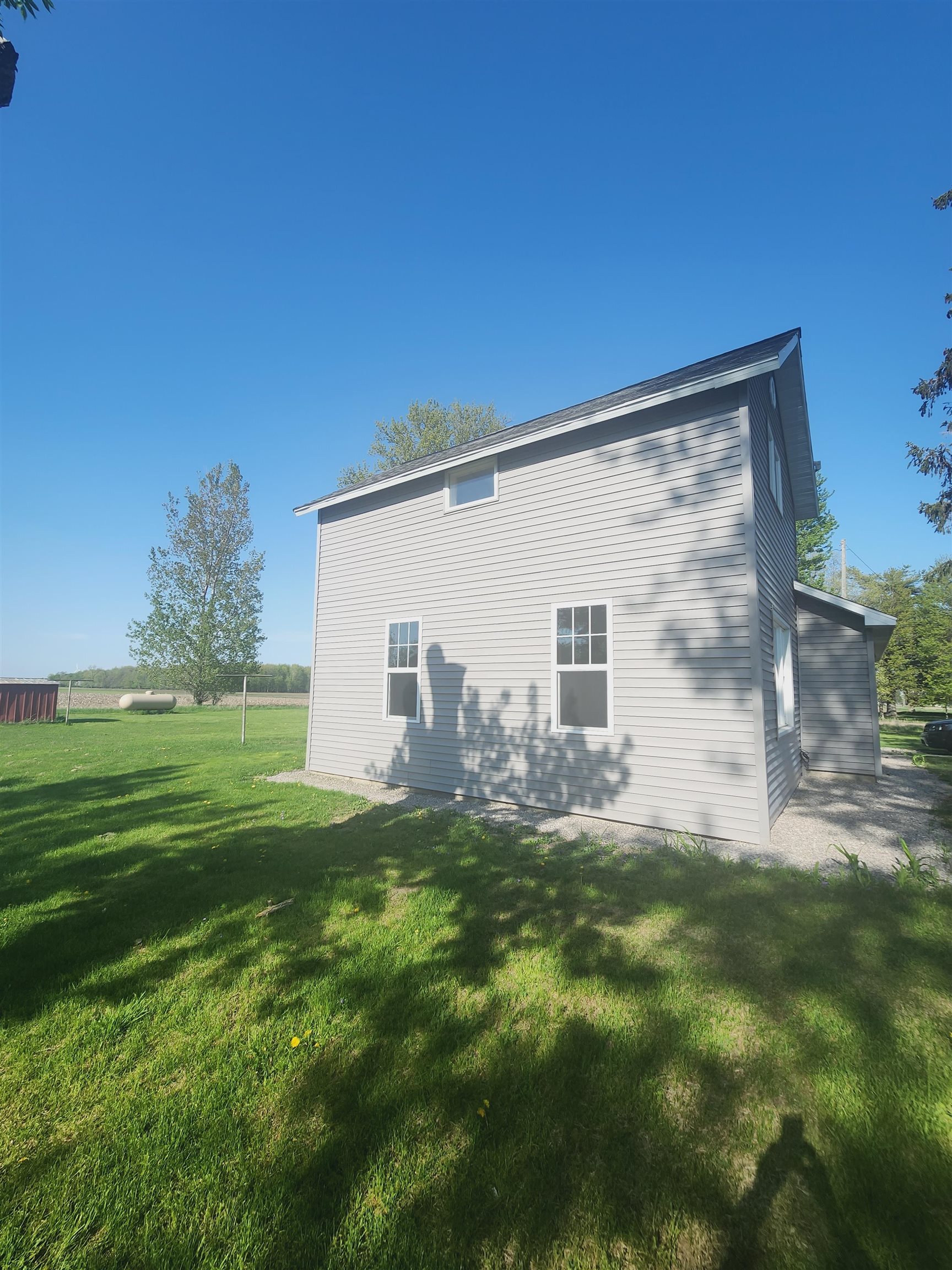 7223 East Tyler Road Breckenridge, MI 48615 - Photo 3 of 22 1910854-2.JPG