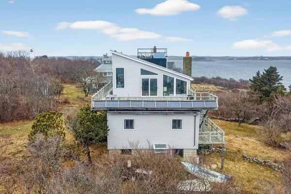 $575,000 | 109 Bakers Island, Salem, MA 01970