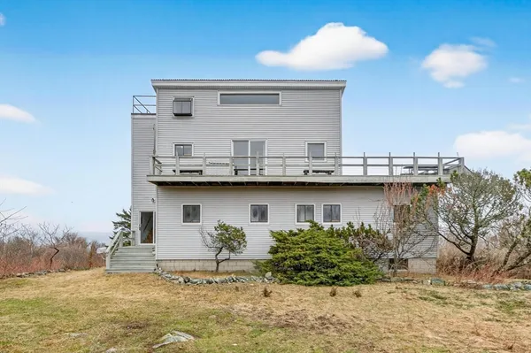 $575,000 | 109 Bakers Island, Salem, MA 01970