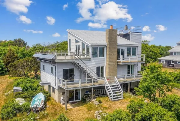 $575,000 | 109 Bakers Island, Salem, MA 01970