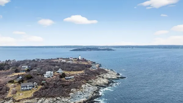 $575,000 | 109 Bakers Island, Salem, MA 01970