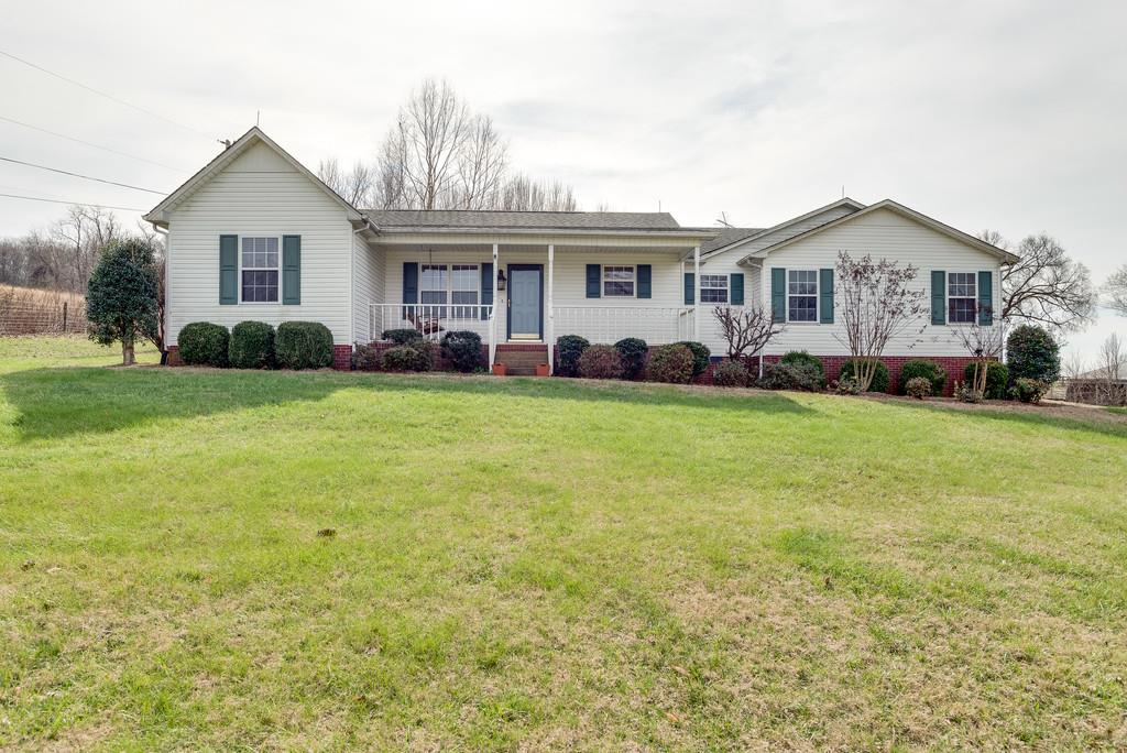 1656 Darks Mill Road Columbia, TN 38401 - Photo 2 of 29 Gallery Image 2