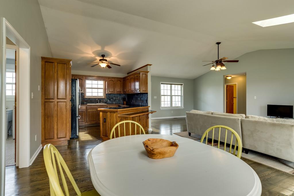 1656 Darks Mill Road Columbia, TN 38401 - Photo 9 of 29 Gallery Image 9