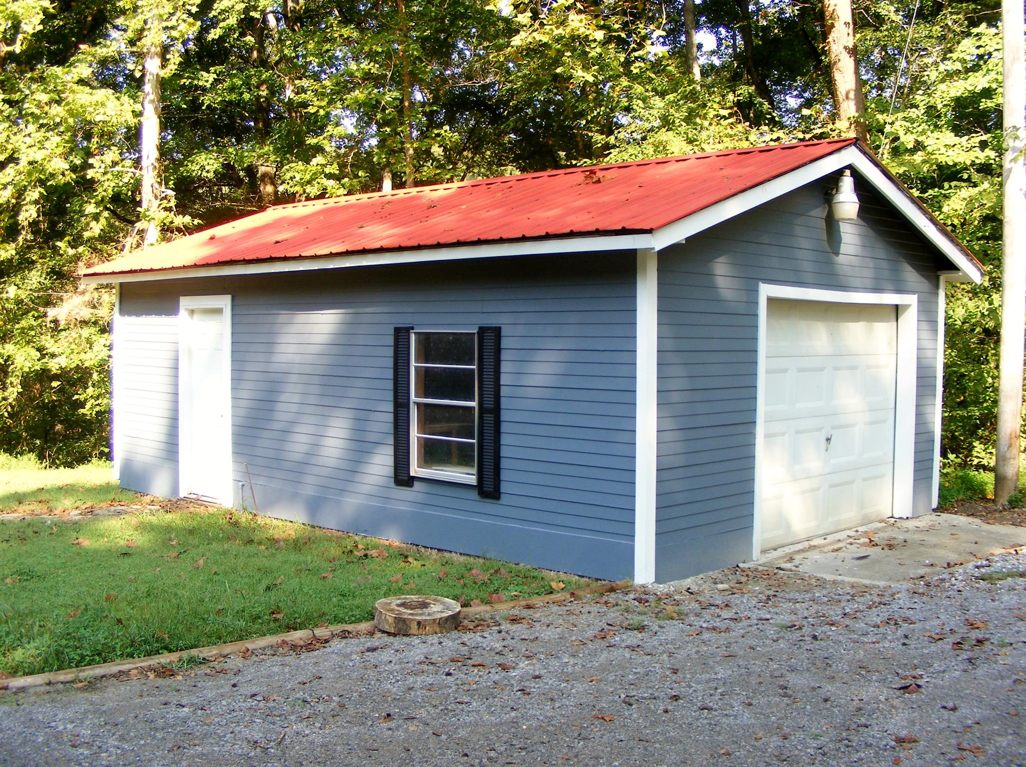 1075 Bloom Landing Road Charlotte, TN 37036 - Photo 13 of 14 Gallery Image 13
