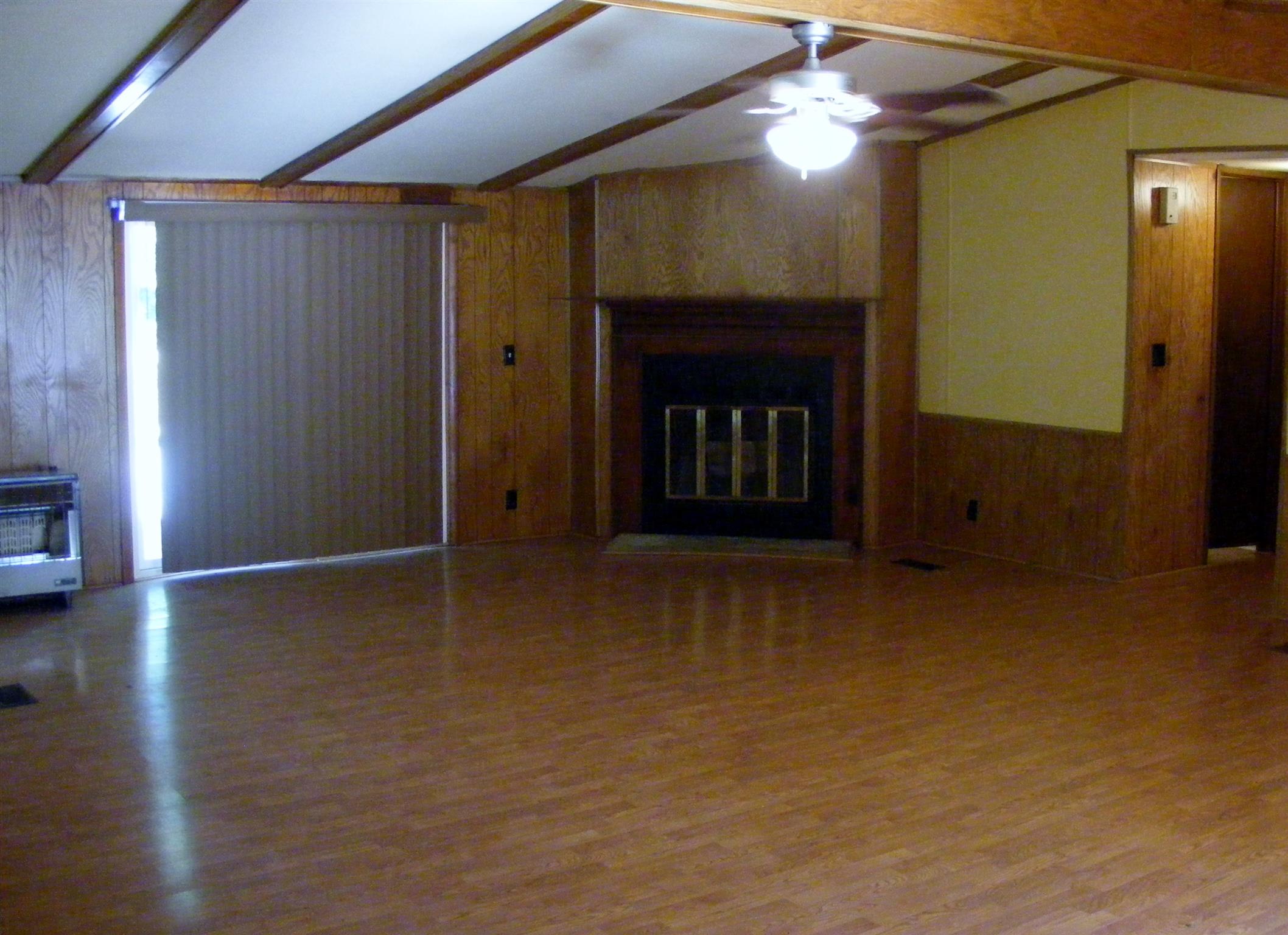 1075 Bloom Landing Road Charlotte, TN 37036 - Photo 5 of 14 Gallery Image 5