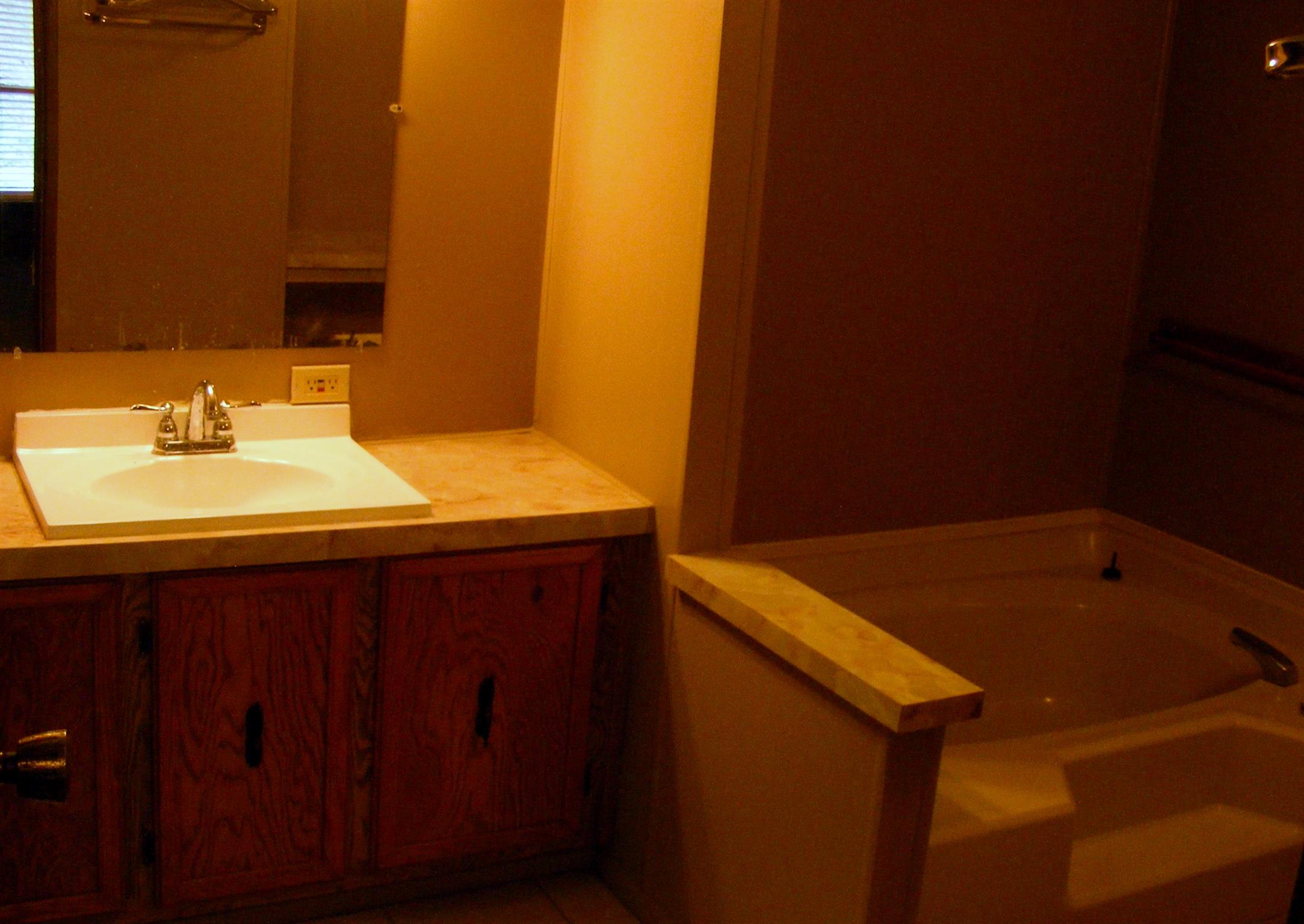 1075 Bloom Landing Road Charlotte, TN 37036 - Photo 10 of 14 Gallery Image 10