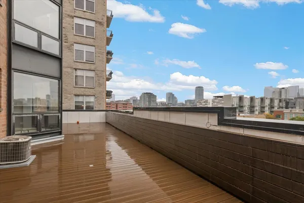 $4,450 | 222 South Racine Avenue, Unit 408, Chicago, IL 60607