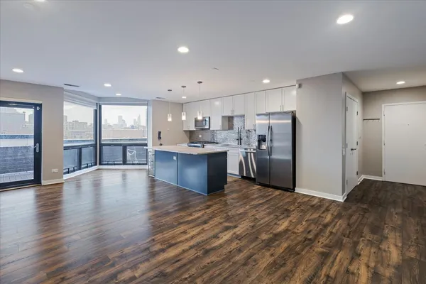 $4,450 | 222 South Racine Avenue, Unit 408, Chicago, IL 60607