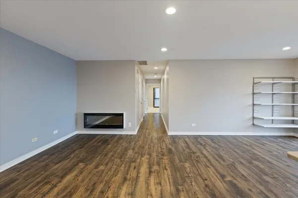 $4,450 | 222 South Racine Avenue, Unit 408, Chicago, IL 60607