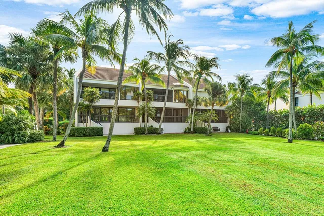 $15,000 | 2335 South Ocean Boulevard, Unit 6B, Palm Beach, FL 33480