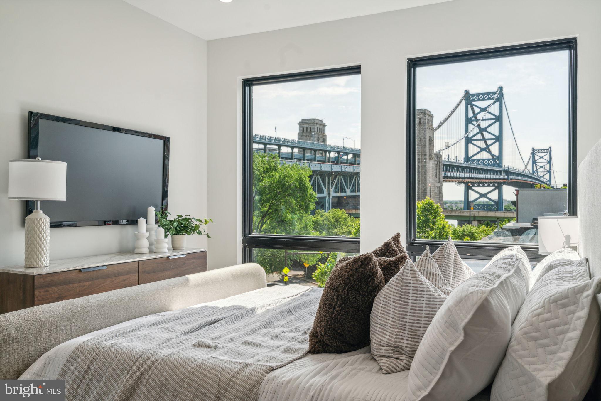 160 North 2nd Street, Unit 302 Philadelphia, PA 19106 - Photo 33 of 71