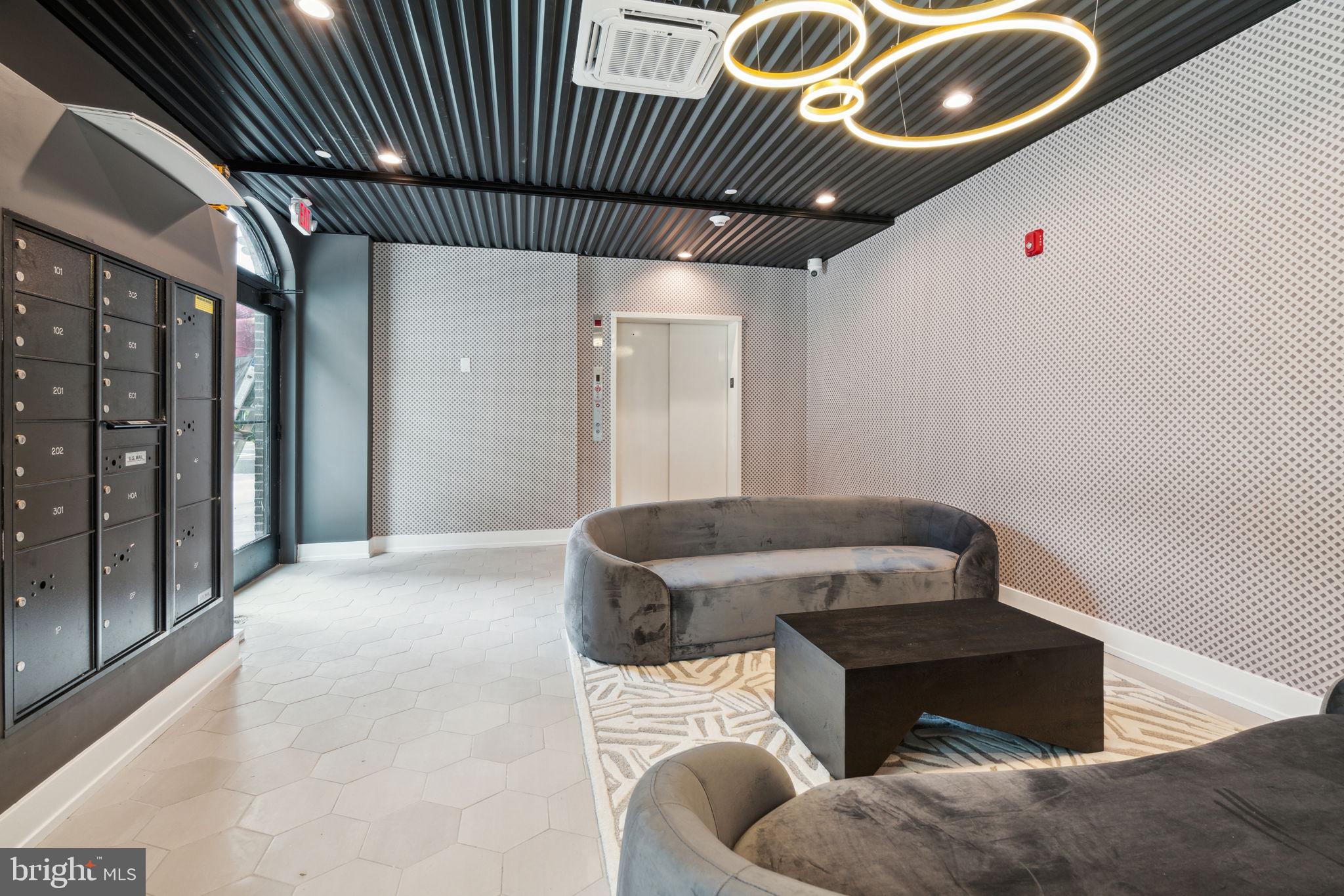 160 North 2nd Street, Unit 302 Philadelphia, PA 19106 - Photo 60 of 71