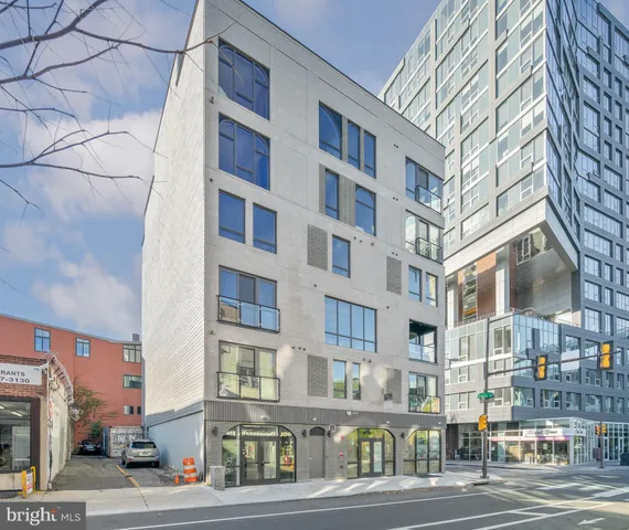 $1,500,000 | 160 North 2nd Street, Unit 302, Philadelphia, PA 19106