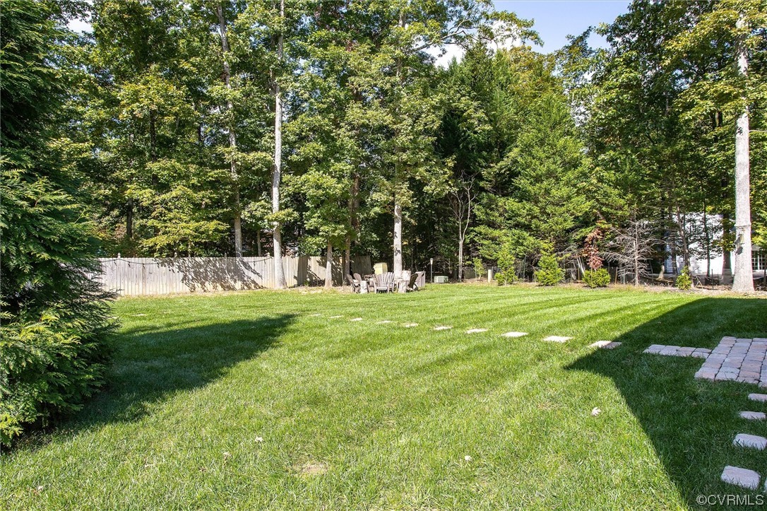 14440 Helmsley Road Midlothian, VA 23113 - Photo 47 of 50 a view of green field