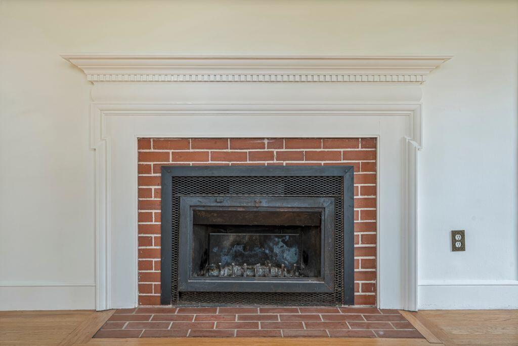 5 Phillips Road Falmouth, ME 04105 - Photo 27 of 58 18_DSC06416